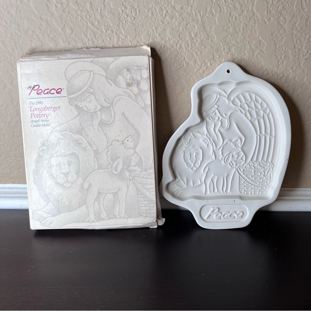 Vintage 1993 Longaberger Pottery Angel Series Cookie Mold Peace, Chocolate